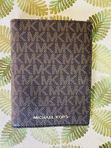 Michael Kors Wallet / Passport Holder - Picture 1 of 5