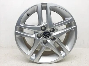 Toyota C-HR Mk1 2023 (X10/X11) 17x6,5J 5 radios dobles rueda de aleación de 17" - Imagen 1 de 8