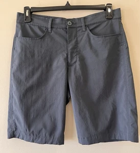 Under Armour - Pantalones cortos de golf informales para hombre - Gris - Equipo térmico - Sueltos - Talla 32 - Imagen 1 de 13