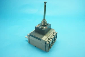 Merlin Gerin compact NS250N 3P 250A CB with TM250D 240-600VAC 85-18kA (AS IS) - Picture 1 of 3