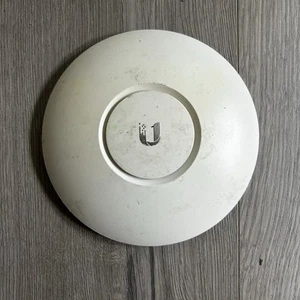 Point d'accès sans fil Ubiquiti UniFi AP AC LITE (UAP-AC-LITE) 24 modèle passif - Photo 1/9