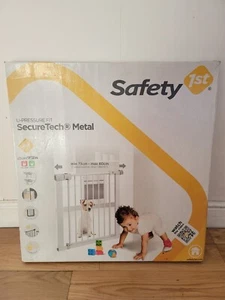 Safety 1st U-pressure Fit Quick Close + Baby Gate - new unopened grab a bargain - Picture 1 of 2