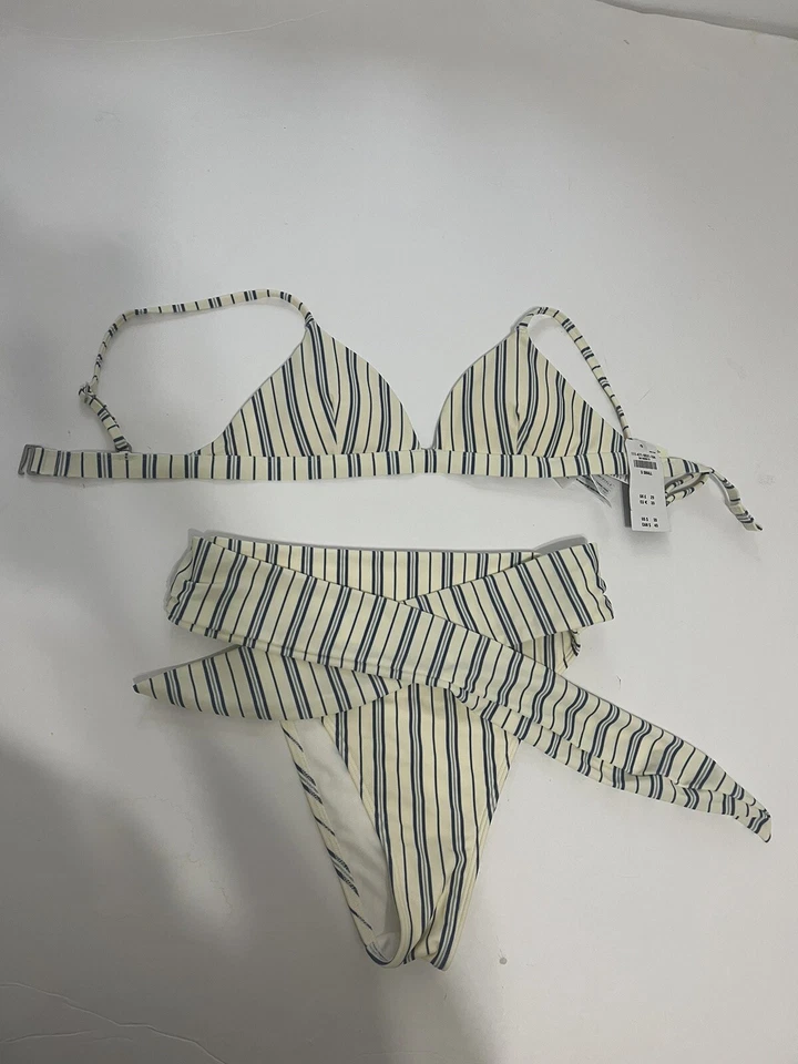 Conjunto de Bikini Abercrombie & Fitch Top Nuevo con Etiquetas (xs) Parte Inferior Sin Etiquetas (s) Rayas Foto 1 de 4