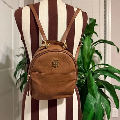 Tommy Hilfiger Mini Mochila Cartera Marrón Imitación Cuero Dorado Logo Mujer Bolso Pequeño Foto 1 de 4