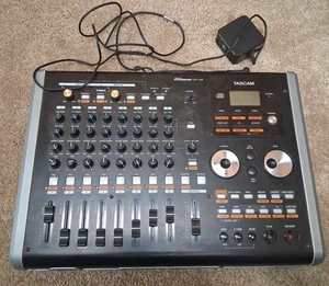 Tascam DP-02 Digital Portastudio Multitrack Recorder 8 Track CD Digital - Picture 1 of 16
