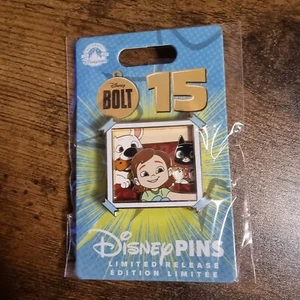 Bolt 15th Anniversary Limited Release Pin Disney - Bild 1 von 3