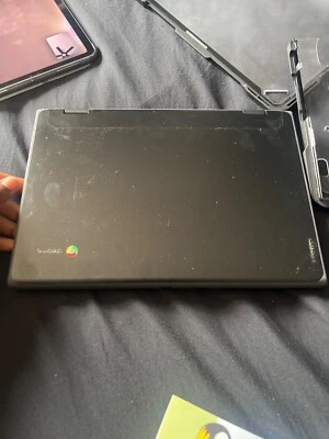 Lenovo 300e Chromebook 2nd Gen 11.6" (32GB eMMC, AMD A4 Dual-Core, 2.40 GHz,... - Image 1 of 3