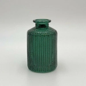 Grüne Glasvase, 10 cm, Schliffvase, Inneneinrichtung, minimalistisches Strukturdesign - Bild 1 von 2