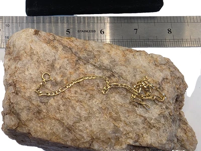 Pulseira Figaro de ouro amarelo 14k real 2,5 mm 8" nova em folha 14KT delicada - Imagem 1 de 4