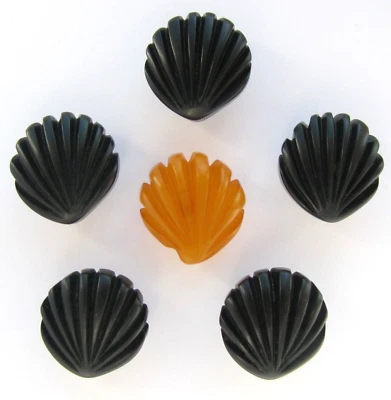 6 Vintage Carved Bakelite BUTTONS Realistic Seashell Shell Scallop Metal Shank - Image 1 of 4