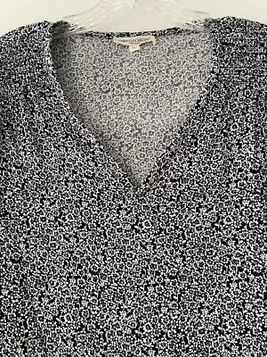 Christian Siriano Women’s Size XL Black Floral Viscose Smocked V-neck Shirt Top - Image 1 of 4