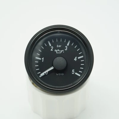 VDO Singleviu Oil Pressure Gauge Pressure Display 5 BAR 12 To 24 Volt 2 1/16in - Image 1 of 3