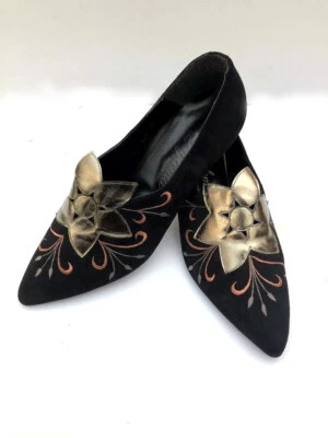Tacones coma gamuza negra bordados metálicos vintage únicos años 80 7/7,5M Foto 1 de 4