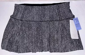 NWT LULULEMON LOST IN PACE WOMEN'S SKIRT SKORT SIZE 10 R WHITE BLACK GREY - Picture 1 of 7