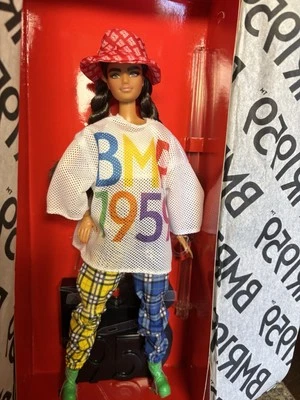 BLACK LABEL BMR 1959 BARBIE TOTALMENTE ARTICULADO IMPECABLE EN SOMBRERO DE CUBO DE REMITENTE Foto 1 de 4