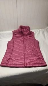 The North Face Damen 550 Daunen Gefüllt Puffer Weste Metallic Pink Full Zip Gr. S/P - Bild 1 von 7