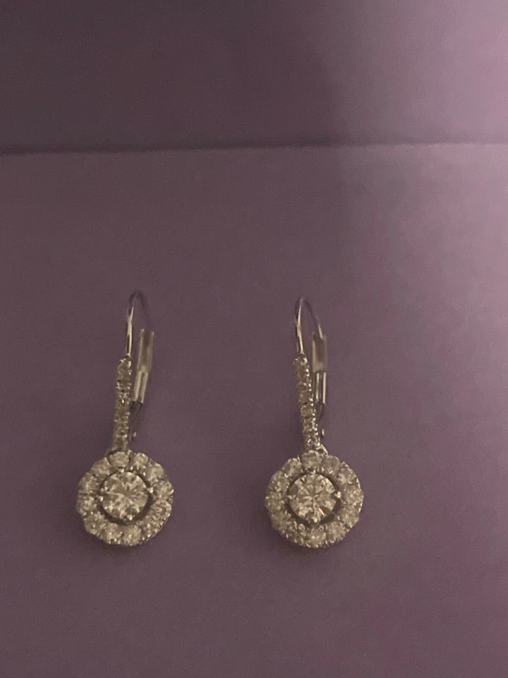 Висячие серьги-капли из белого золота 14 карат с натуральным бриллиантом 1 карат - Изображение 1 из 4