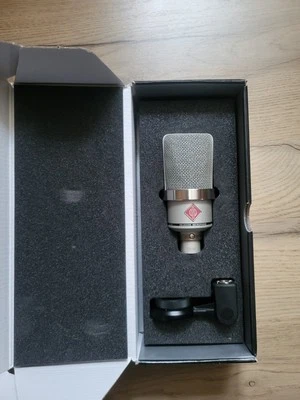 Neumann Tlm 102 Bundle Set - Mikrofon - Ständer - wie neu - Bild 1 von 4