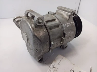 Compresor de aire acondicionado Chevrolet Silverado 2500 2015 6,6 L 12398638 Foto 1 de 4