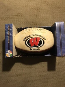 Wisconsin Badgers NCAA Signature Series Full Size Football $50 - Bild 1 von 1