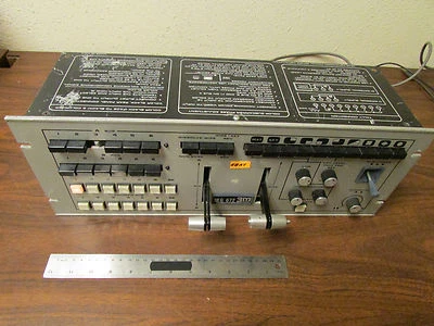 Unidad de video 3M Mincom Shintron p/n 83-5990-1528 SEG 672 rack de 19 pulgadas Foto 1 de 4