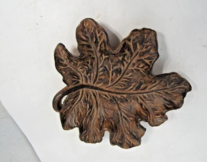 Vintage Cast Iron Brown Oak Leaf Dish Bowl Trinket Holder 8"x 7" Footed - Picture 1 of 6