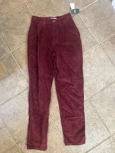 Hollister Ultra High Rise Corduroy Pants 00/W23 Maroon Deep Red Pleated Slacks - Picture 1 of 9