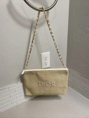 Bolso de mano Christian Dior novedad ratán paja bolsa (10-1/2” X 7-1/2” X 1”) GWP Foto 1 de 4