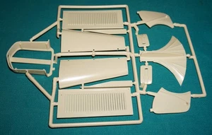 1932 Alfa Romeo Touring Gran Sport Pocher 1/8 K73 Hood Body Parts Etc. - Picture 1 of 1