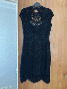 Lipsy X Michelle Keegan Green/black Lace Dress Size 10 (BNWT) - Picture 1 of 13