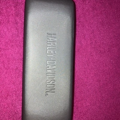 Estuche para gafas Harley-Davidson - (solo estuche) ¡Gran aspecto de una marca icónica! Foto 1 de 4