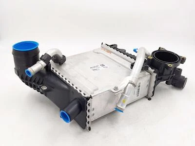 2024 ASTON MARTIN DB12 VOLANTE RIGHT INTERCOOLER 4.0L A1770904403 - Bild 1 von 4