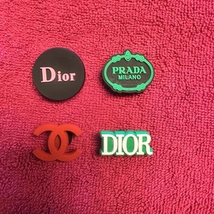 Lot of 4 Croc Jibbitz Charms Crocs Pink Green Red USA Seller - Picture 1 of 2