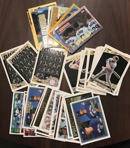 Topps Baseball Card Lot - Picture 1 of 4