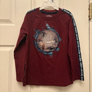 Avenger Kids Maroon Long Sleeve Shirt Youth Medium w/ Hallographic Image - Picture 1 of 8