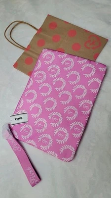 Victoria's Secret Pink Zip Logo Travel Pouch Makeup Cosmetics Case Bag NWT Pink - Image 1 of 2