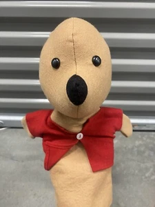 Vintage Agnes Brush Style Winnie the Pooh Plush Hand Puppet - Picture 1 of 5