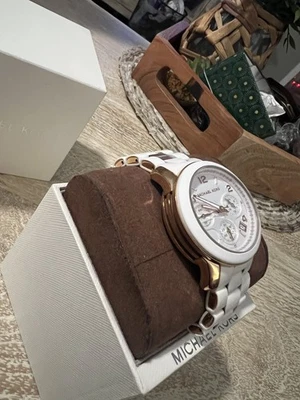 [CASI COMO NUEVO EN CAJA] MICHAEL KORS MK5145 Reloj Cronógrafo Mujer De JAPÓN Foto 1 de 4