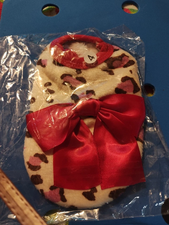 Traje de cachorro o perro pequeño XXX raro...  Muy difícil de encontrar. Nuevo Foto 1 de 2