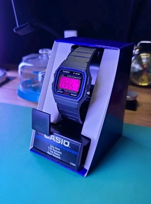 Custom Casio F-91W Pink Screen Mod  - Image 1 of 4