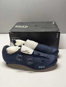 Fizik R3 Aria Rennradschuhe Navy White 44 EU, 9 3/4 UK, 10 3/4 US (S6) - Bild 1 von 4