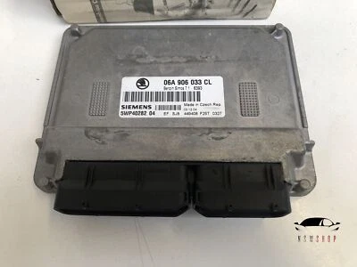 Centralina motore centralina benzina 7.1 06A906033CL SKODA OCTAVIA 1Z3 II Combi - Immagine 1 di 3