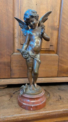 museale Bronze Figur August Moreau Engel Marmorsockel Amor - Bild 1 von 4