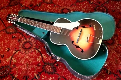 RARE guitare acoustique début Ibanez Archtop vers 1950 + OHSC - Photo 1/4