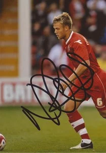 WALSALL: NICKY FEATHERSTONE FIRMADO FOTO DE ACCIÓN 6x4 + COA - Imagen 1 de 1