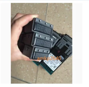 Used 3322 CN132-12.. 3200 temperature controller amk - Picture 1 of 2