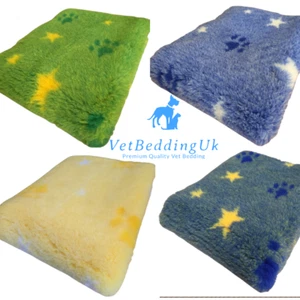 VET BED VET BEDDING NON-SLIP PAWS & STARS - Picture 1 of 9