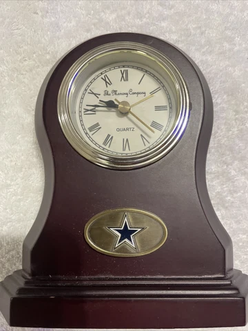 Dallas Cowboys desk clock by The Memory Co Cover