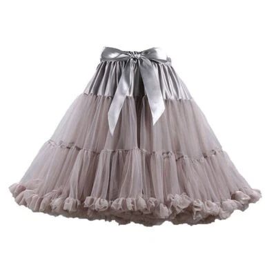 Hot Women Mini Petticoat Tulle Puffy Short  Bridal Wedding Petticoat Underskirt  - Image 1 of 4