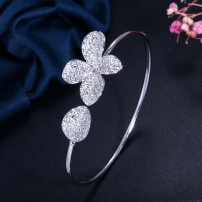 Pulseira feminina folheada a ouro rosa folha de flor punho aberto CZ zircônia joia - Imagem 1 de 4